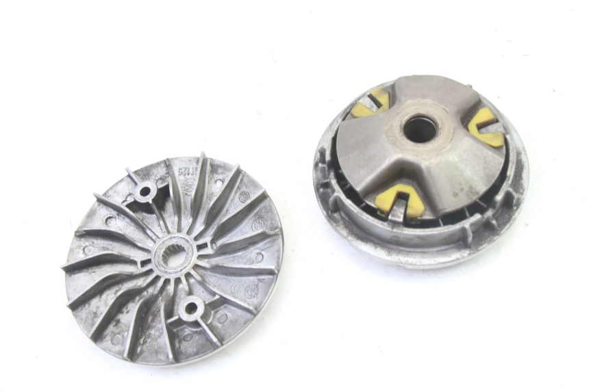 photo de VARIATOR PEUGEOT SATELIS 125 (2013 - 2018) - Zoom on usage condition