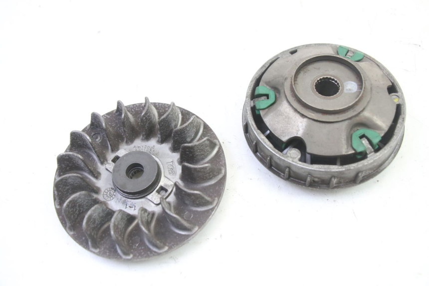 photo de VARIATOR PEUGEOT SATELIS 250 (2006 - 2012) - Alternative perspective