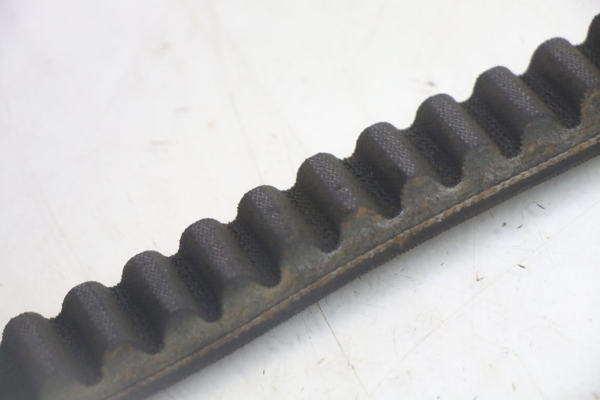 photo de VARIATOR PEUGEOT SATELIS 125 (2006 - 2009) - Fixing points details