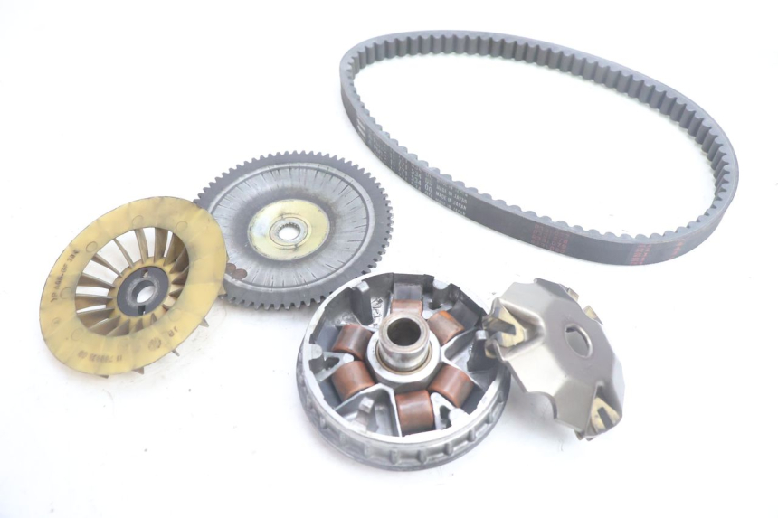 photo de VARIATOR PEUGEOT SATELIS 125 (2006 - 2009) - Fixing points details