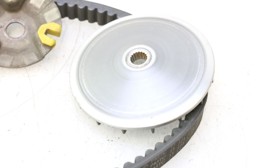 photo de VARIATOR PEUGEOT SATELIS 125 (2013 - 2018) - Technical close-up