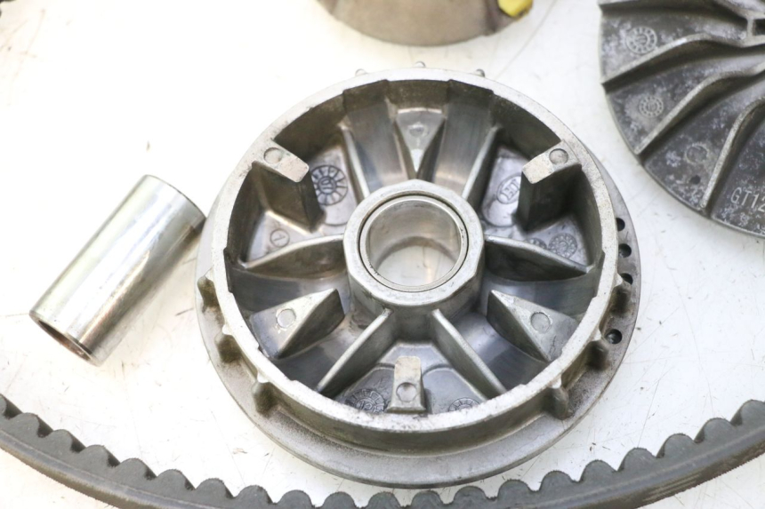 photo de VARIATOR PEUGEOT SATELIS 125 (2013 - 2018) - Checked used part