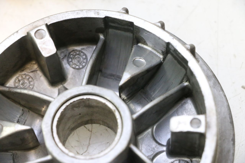 photo de VARIATOR PEUGEOT SATELIS 125 (2013 - 2018) - Additional view of the item
