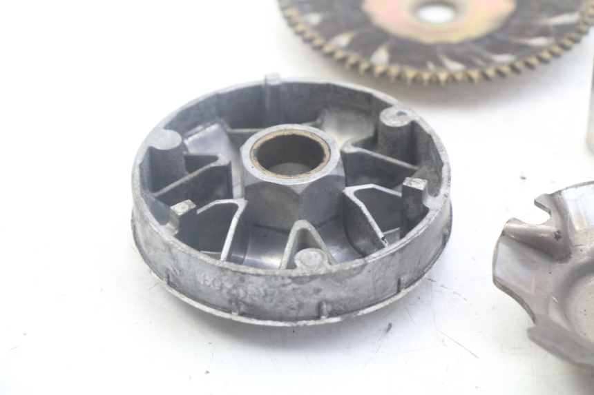 photo de VARIATOR APRILIA SCARABEO 100 (2003 - 2012) - Alternative perspective