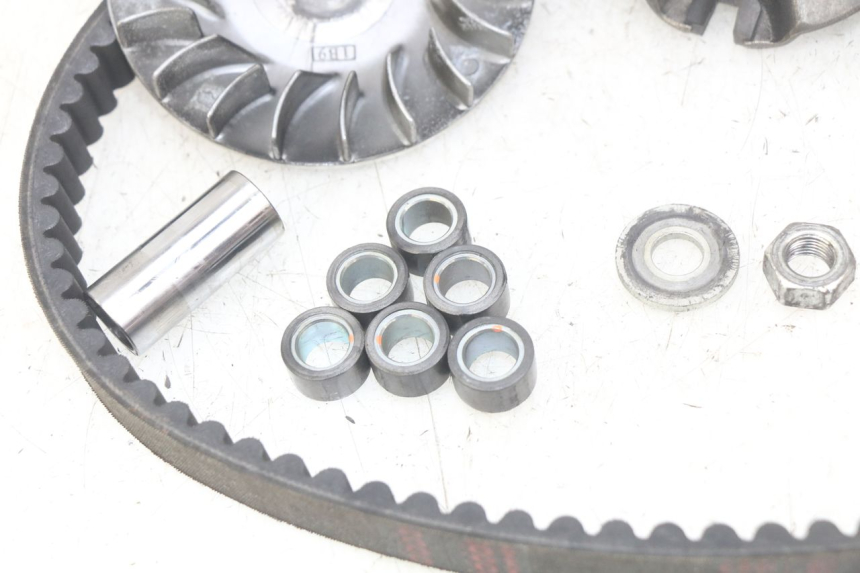 photo de VARIATOR MBK SKYCRUISER 125 (2010 - 2013) - Surface and material condition