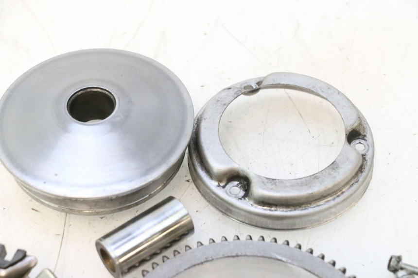 photo de VARIATOR PEUGEOT SPEEDFIGHT LC 50 (1996 - 2002) - Zoom on usage condition