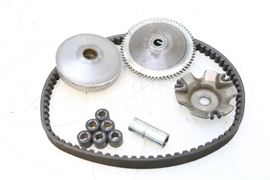 photo de VARIATOR APRILIA SR MOTARD 50 (2012 - 2018) - Fixing points details