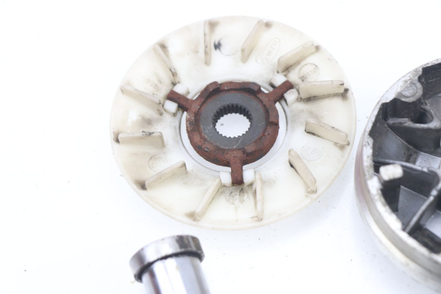 photo de VARIATOR JM MOTORS SUNNY 50 (2017 - 2020) - Fixing points details