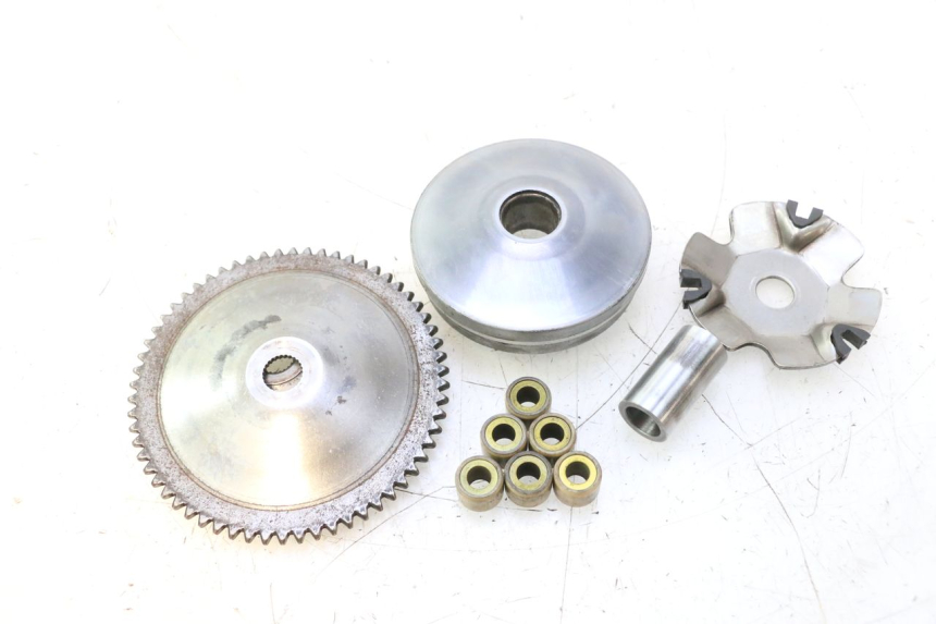 photo de VARIATOR KYMCO SUPER 8 2T 50 (2007 - 2013) - Fixing points details