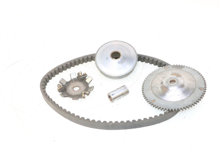 photo de VARIATOR PEUGEOT TKR TREKKER FURIOUS 50 (2005 - 2014) - Fixing points details