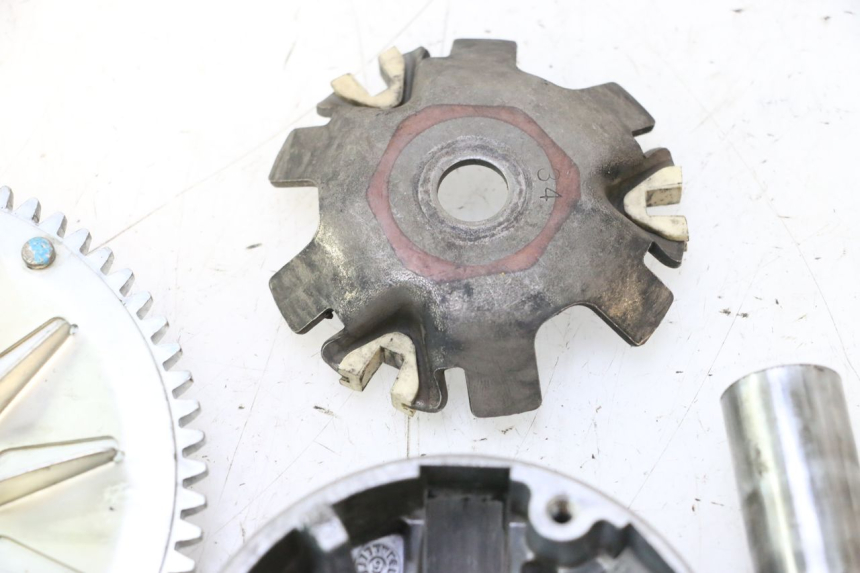 photo de VARIATOR PEUGEOT TREKKER TKR 50 (2005 - 2014) - Additional view of the item