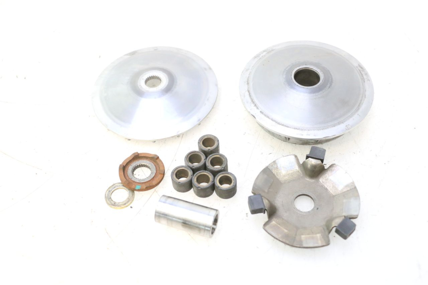 photo de VARIATOR PEUGEOT TWEET 4T 50 (2018 - 2022) - Additional view of the item