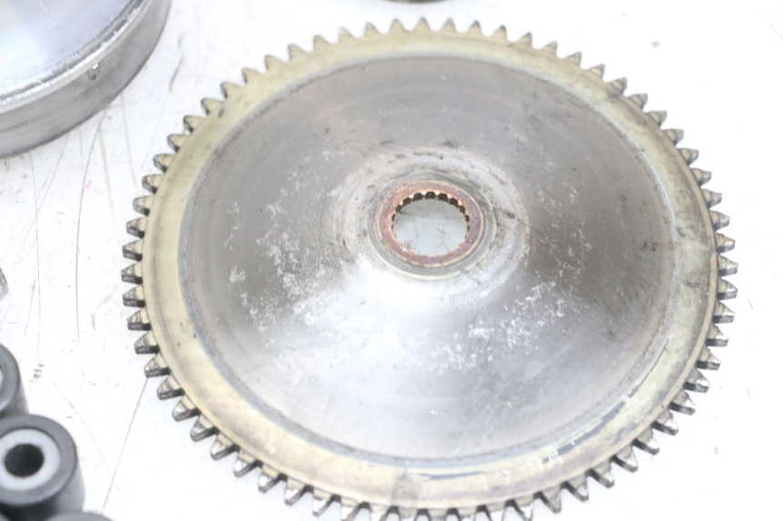 photo de VARIATOR PIAGGIO TYPHOON 50 (2000 - 2009) - Technical close-up