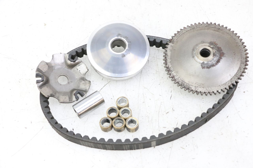 photo de VARIATOR UNIVERSAL BIKE ZN50QT-11B 50 (2018 - 2021) - Technical close-up