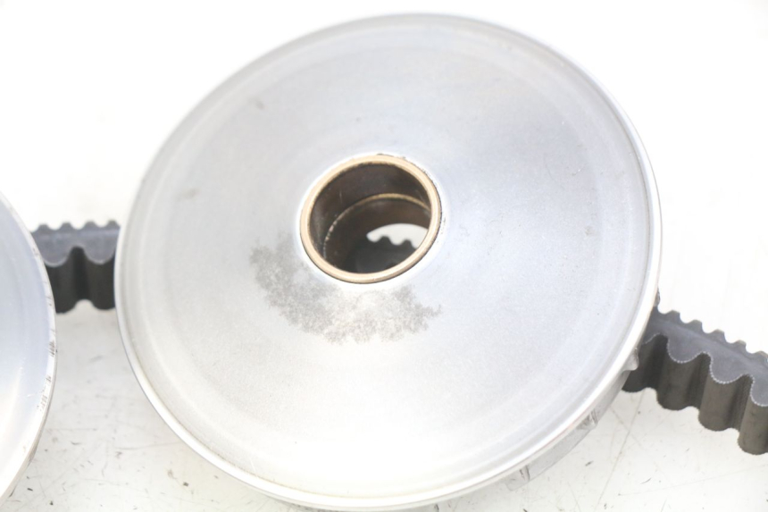 photo de VARIATOR PIAGGIO VESPA GTS IGET ABS 125 (2017 - 2023) - Product overview