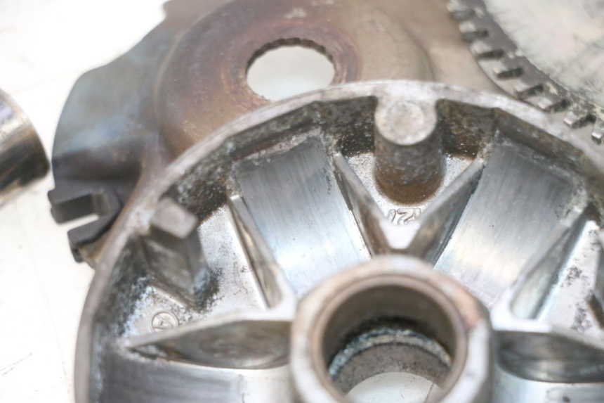 photo de VARIATOR PIAGGIO VESPA LX 2T 50 (2005 - 2013) - Distinctive features