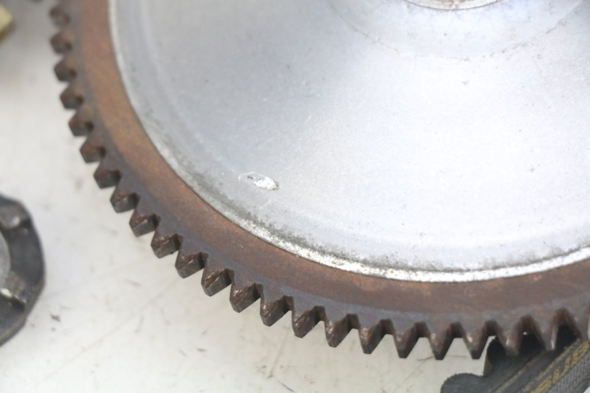 photo de VARIATOR PIAGGIO VESPA LXV 125 (2006 - 2009) - Technical close-up