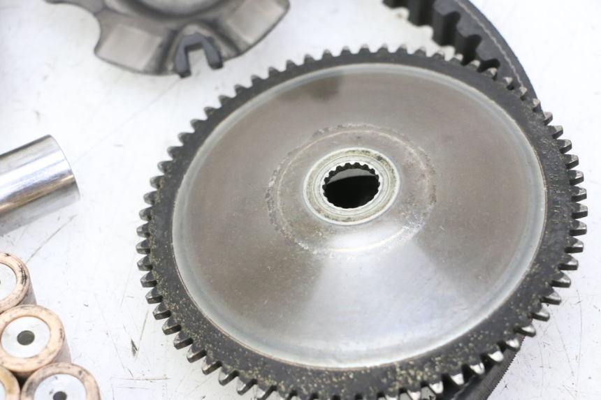 photo de VARIATOR PIAGGIO VESPA S 2T 50 (2007 - 2014) - Alternative perspective