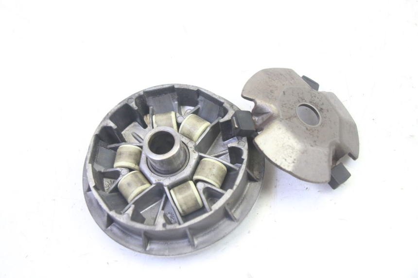 photo de VARIATOR PEUGEOT VIVACITY NEW 4T 50 (2008 - 2017) - Technical close-up