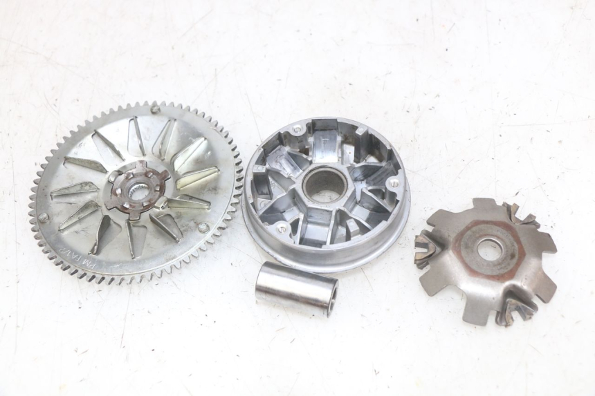 photo de VARIATOR PEUGEOT VIVACITY 50 (2004 - 2009) - Component detail