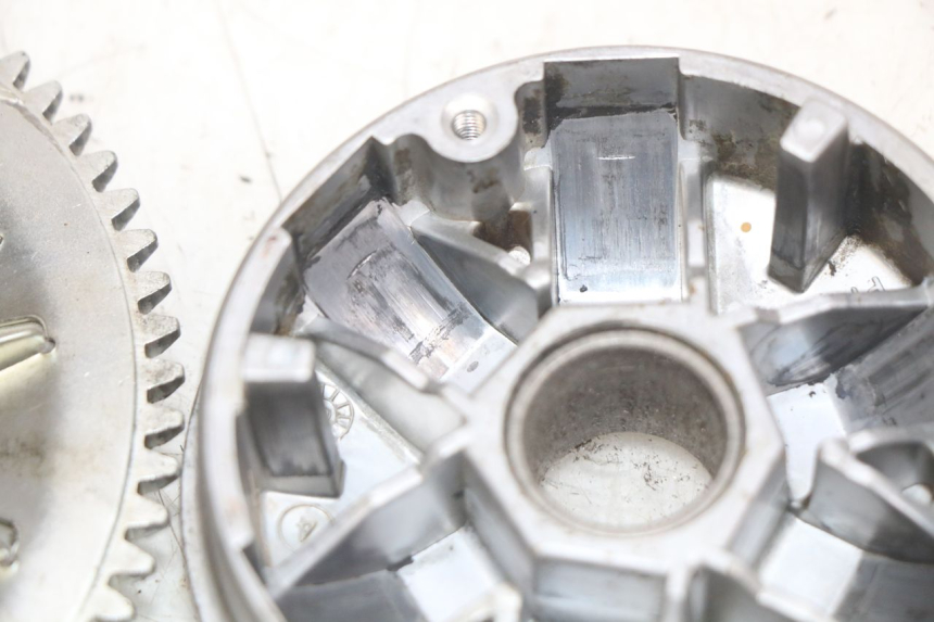 photo de VARIATOR PEUGEOT VIVACITY 50 (2004 - 2009) - Component zoom