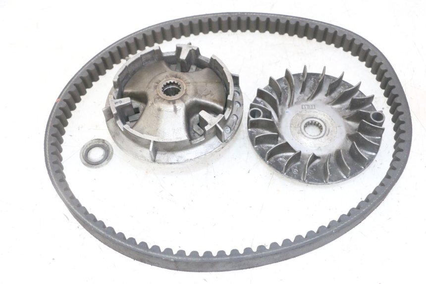 photo de VARIATOR YAMAHA XMAX X-MAX 125 (2006 - 2009) - Component detail