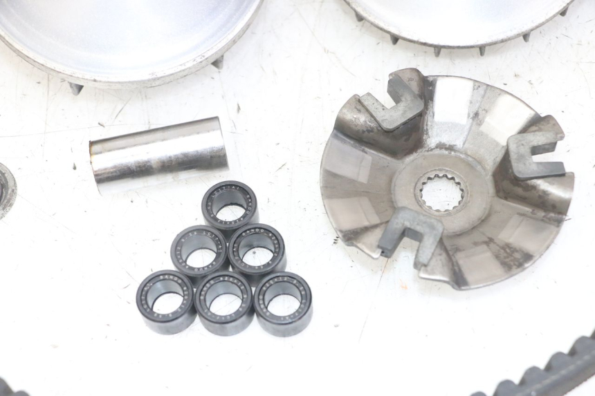 photo de VARIATOR YAMAHA XMAX X-MAX 125 (2006 - 2009) - Zoom on usage condition