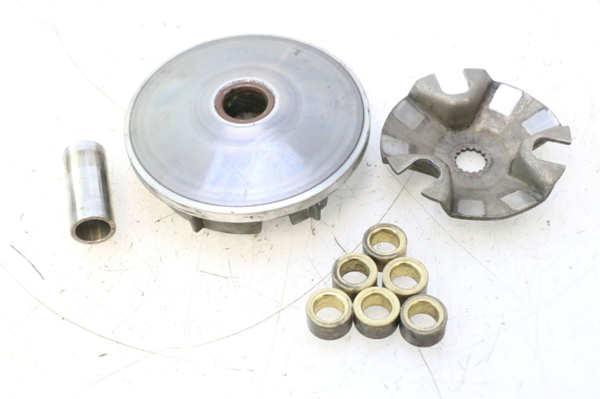 photo de VARIATOR YAMAHA X-MAX XMAX 125 (2010 - 2013) - Fixing points details
