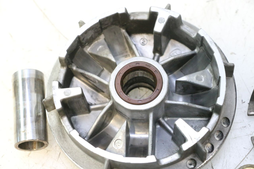 photo de VARIATOR YAMAHA X-MAX XMAX 125 (2010 - 2013) - Markings and original references