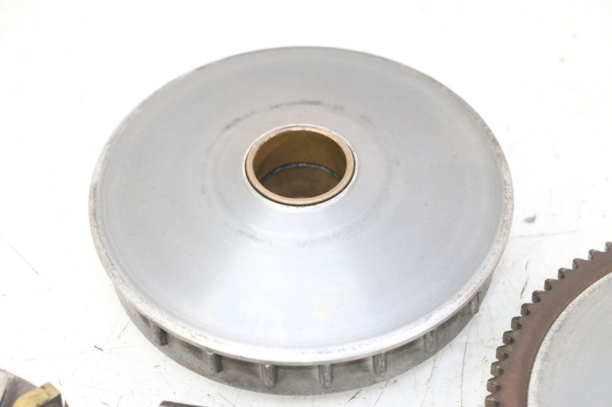 photo de VARIATOR PIAGGIO XEVO - X EVO 125 (2007 - 2017) - Fixing points details