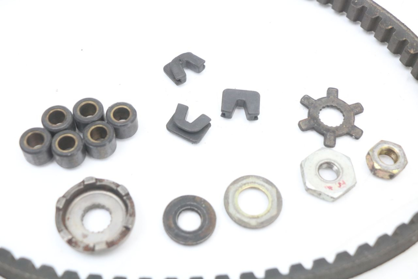 photo de VARIATOR YAMAHA YE ZEST 50 (1992 - 1998) - Alternative perspective