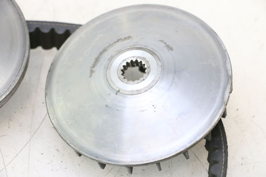 photo de VARIATOR YAMAHA YP MAJESTY 125 (1998 - 2001) - Checked used part