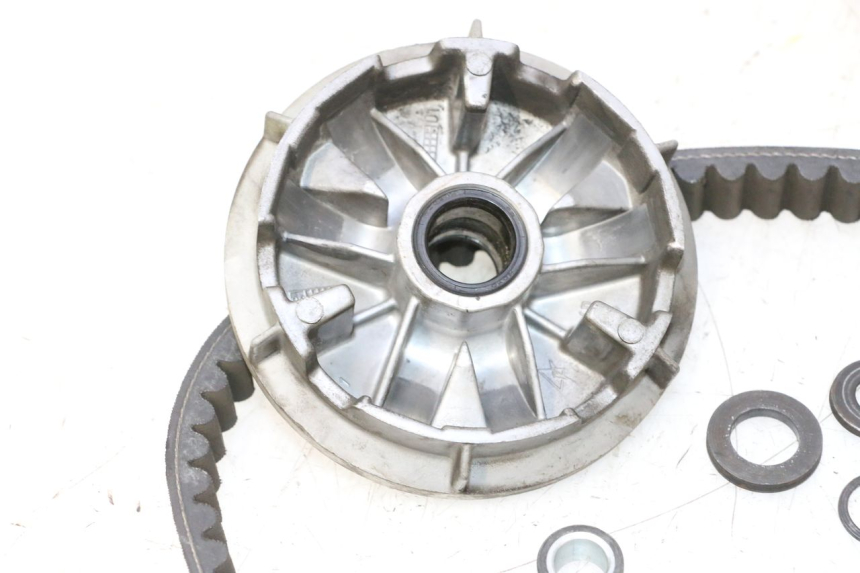 photo de VARIATOR YAMAHA YP MAJESTY 125 (2002 - 2006) - Supplementary product photo