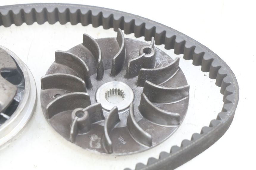 photo de VARIATOR YIYING YY125T 125 (2006 - 2014) - Alternative perspective