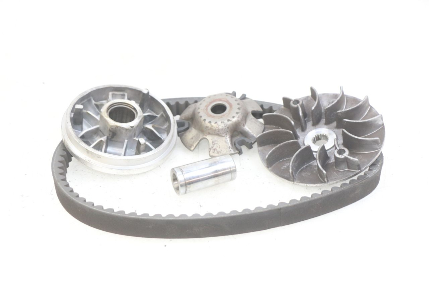 photo de VARIATOR YIYING YY125T 125 (2006 - 2014) - Surface and material condition