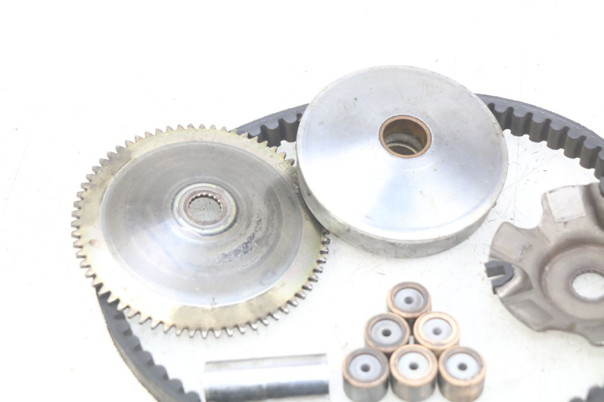 photo de VARIATOR PIAGGIO ZIP 2T 50 (2009 - 2019) - Alternative perspective