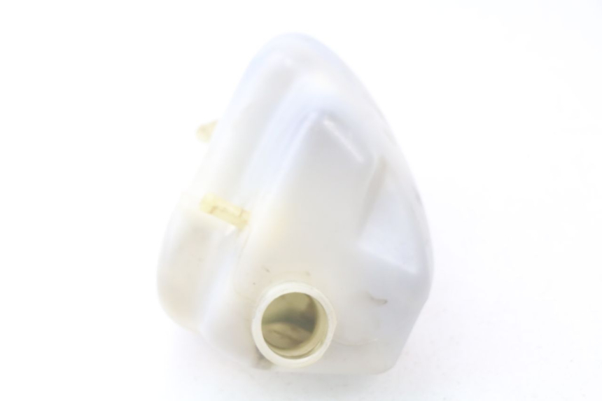 photo de COOLANT EXPANSION BOTTLE PIAGGIO BEVERLY 125 (1998 - 2005) - Alternative perspective