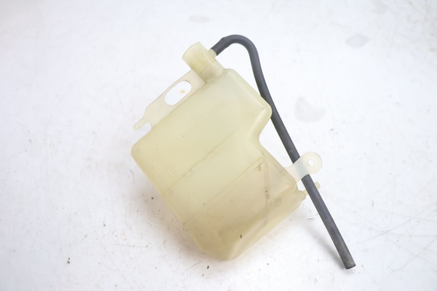 photo de COOLANT EXPANSION BOTTLE SUZUKI BURGMAN EXECUTIVE ABS 650 (2006 - 2012) - Main view