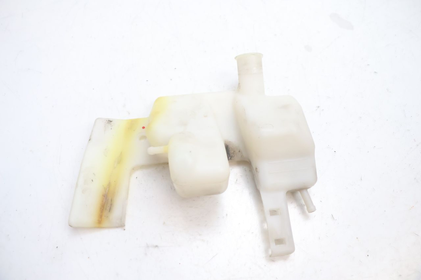 photo de COOLANT EXPANSION BOTTLE HONDA CB F HORNET 600 (2005 - 2006) - Technical close-up