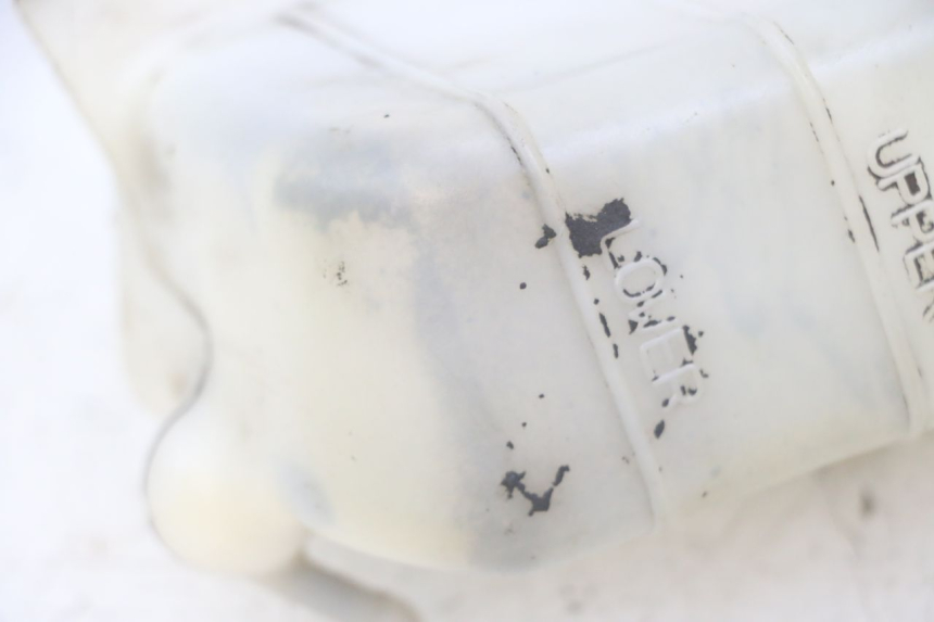 photo de EXPANSION TANK HONDA CBF 500 (2004 - 2007) - Alternative perspective