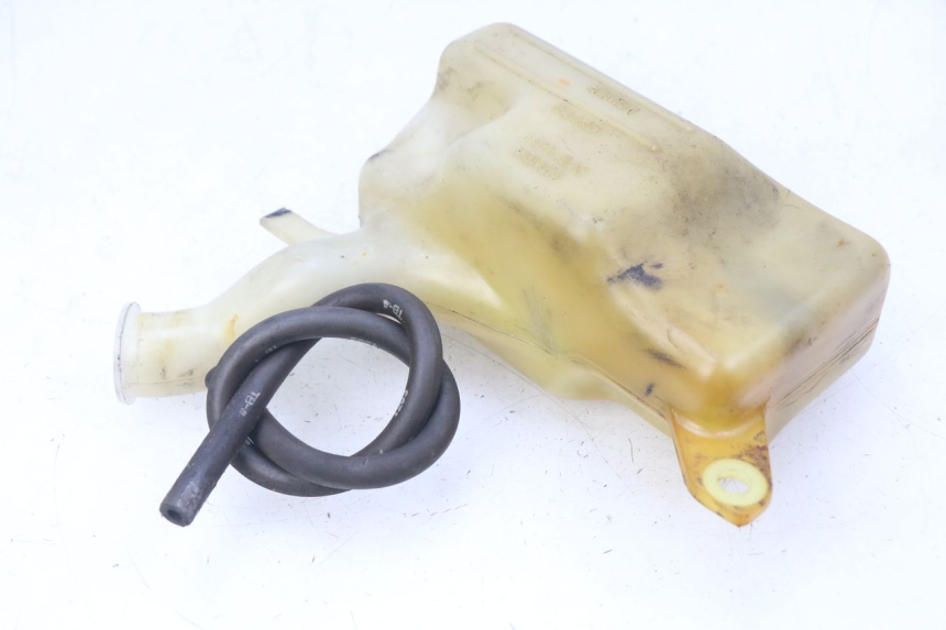 photo de EXPANSION TANK HONDA CBR RR FIREBLADE 900 (1992 - 1994) - Zoom on usage condition