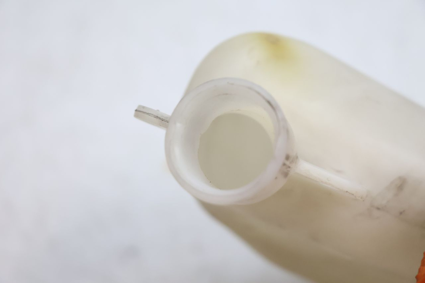 photo de COOLANT EXPANSION BOTTLE HONDA FJS SILVER WING SILVERWING 400 (2005 - 2008) - Technical close-up