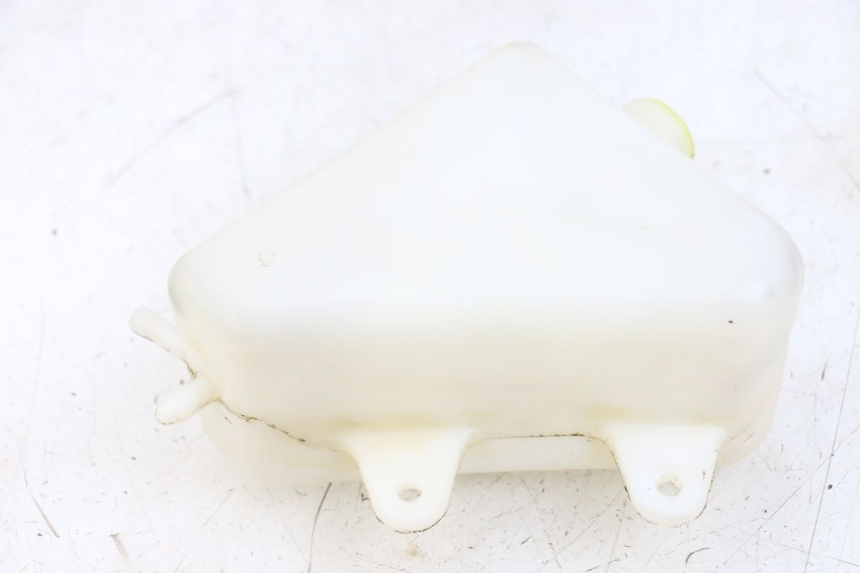 photo de COOLANT EXPANSION BOTTLE HYTRACK HY S 4X4 410 (2013 - 2016) - Zoom on usage condition