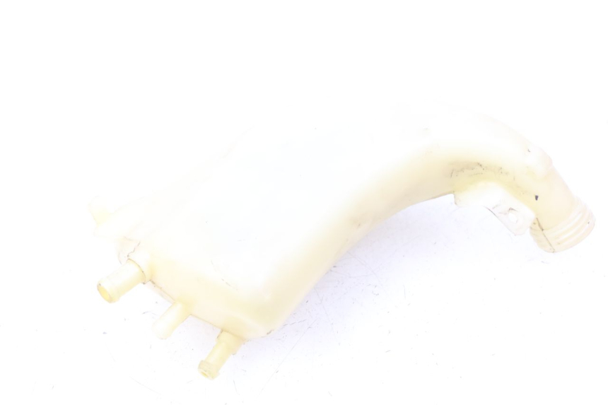 photo de EXPANSION TANK PIAGGIO MP3 500 (2011 - 2015) - Alternative perspective