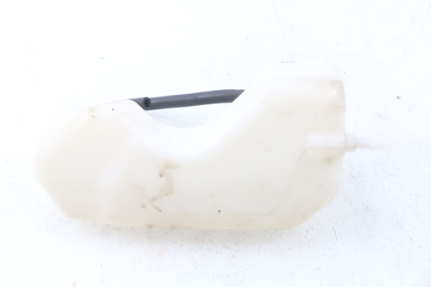 photo de COOLANT EXPANSION BOTTLE MBK MW TRYPTIK 125 (2017 - 2022) - Zoom on usage condition