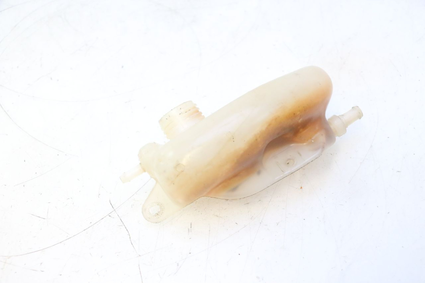 photo de COOLANT EXPANSION BOTTLE MBK NITRO 50 (2004 - 2008) - Fixing points details