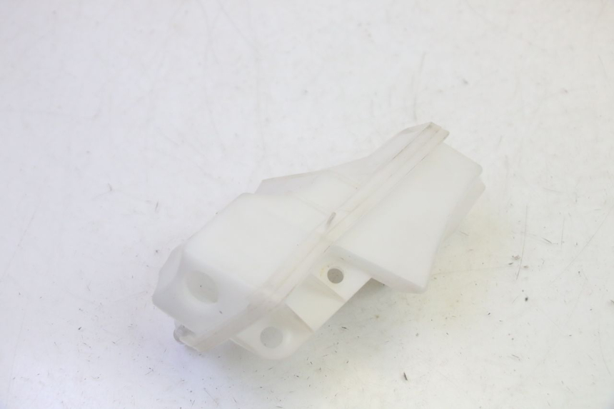 photo de COOLANT EXPANSION BOTTLE BMW R GS 1250 (2021 - 2024) - Zoom on usage condition