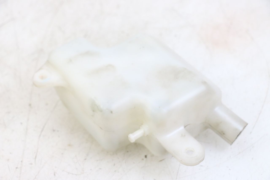 photo de COOLANT EXPANSION BOTTLE SUZUKI BURGMAN 125 (2018 - 2021) - Component detail