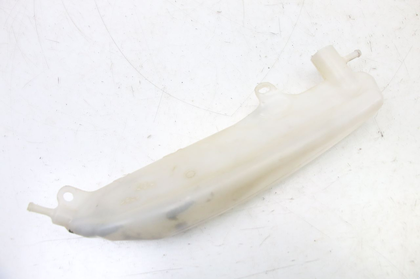 photo de COOLANT EXPANSION BOTTLE SUZUKI GSX F GSXF 650 (2007 - 2015) - Zoom on usage condition