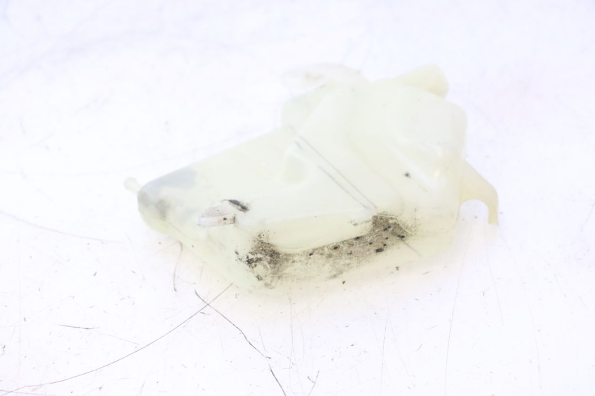 photo de COOLANT EXPANSION BOTTLE SUZUKI SV S 650 (2003 - 2009) - Component detail